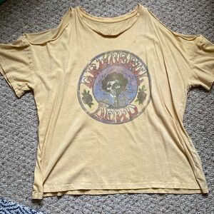 Grateful Dead t-shirt